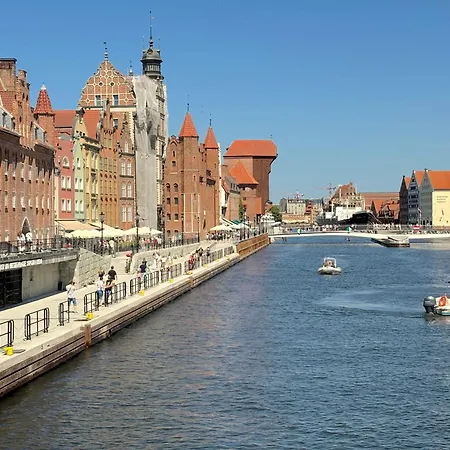 Διαμέρισμα Eleven Long Gardens Old Town Center *