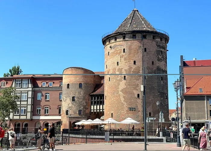 Eleven Long Gardens Old Town Center Apartman