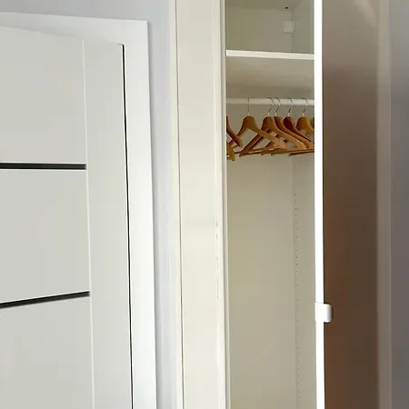 Eleven Long Gardens Old Town Center Lejlighed