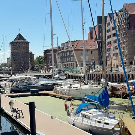 Eleven Long Gardens Old Town Center Lejlighed