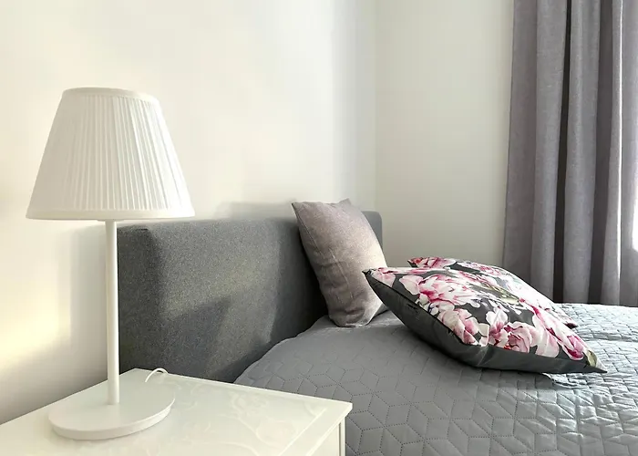 Eleven Long Gardens Old Town Center Apartment Danzig