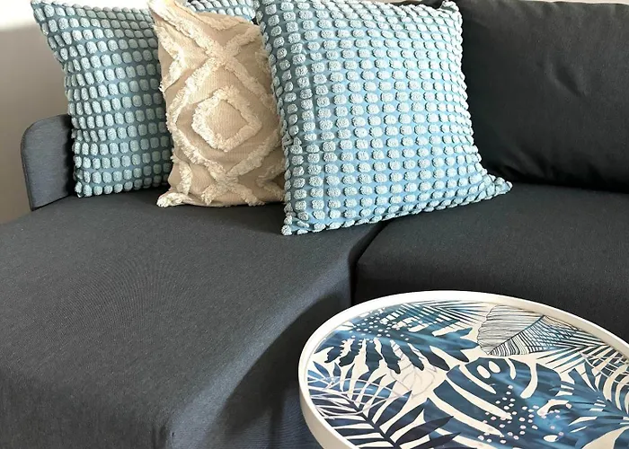 Eleven Long Gardens Old Town Center Apartmán *