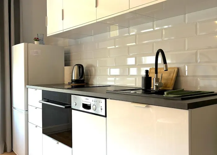 Eleven Long Gardens Old Town Center Apartmán