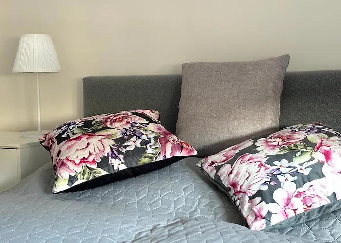 Eleven Long Gardens Old Town Center Apartment Danzig
