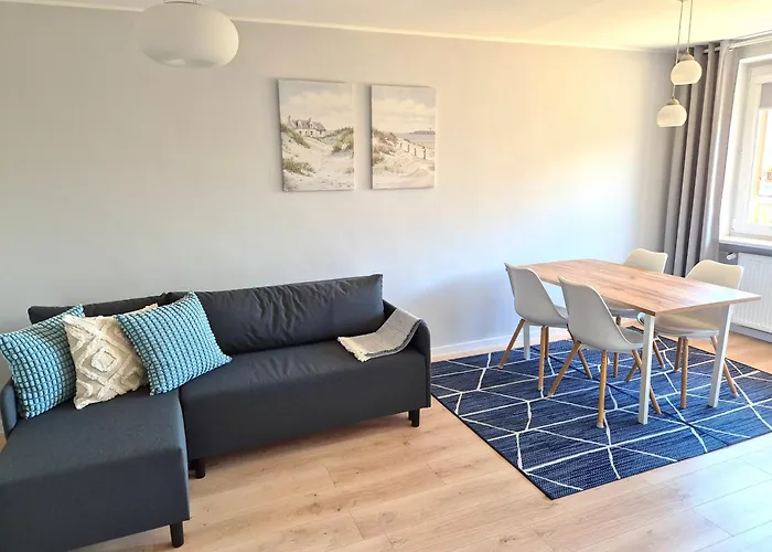 Eleven Long Gardens Old Town Center Apartment Danzig